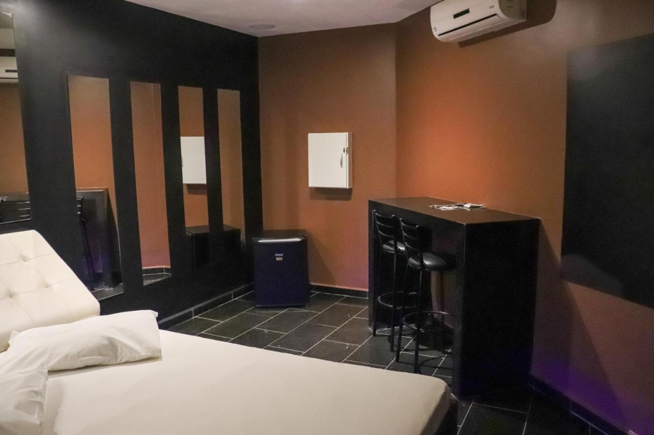 Love hotel Ibiza Golden 3*